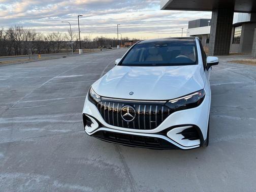 White 2024 Mercedes-Benz AMG EQE Base