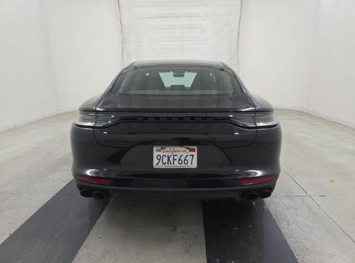 2022 Porsche Panamera Platinum Edition