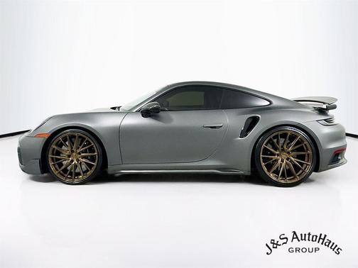 2022 Porsche 911 Turbo S