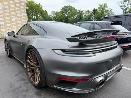 2022 Porsche 911 Turbo S