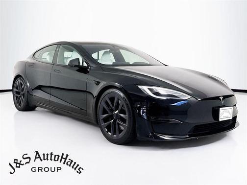 2022 Tesla Model S Plaid