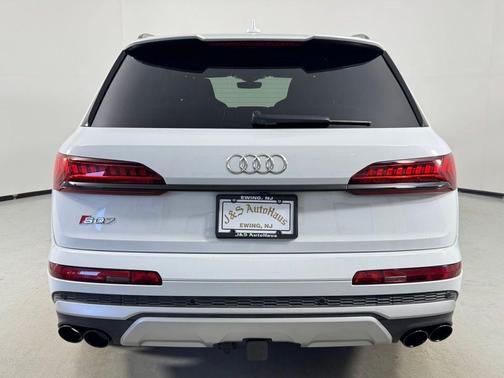 2020 Audi SQ7 4.0T Premium Plus