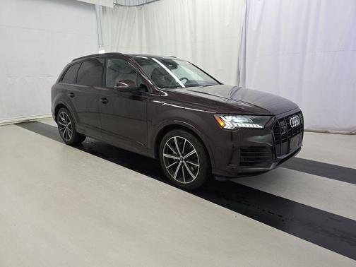 2022 Audi Q7 55 Prestige