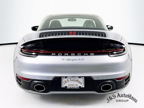 2022 Porsche 911 Targa 4S