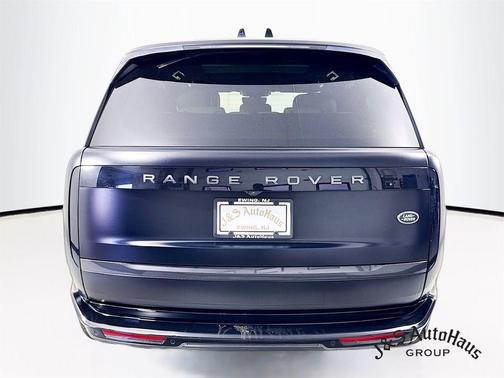 2023 Land Rover Range Rover P400 SE