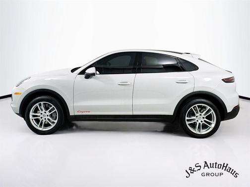 2023 Porsche Cayenne AWD