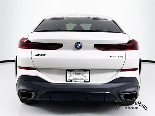 2023 BMW X6 xDrive40i