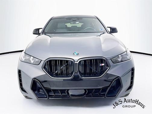 2024 BMW X6 M60i