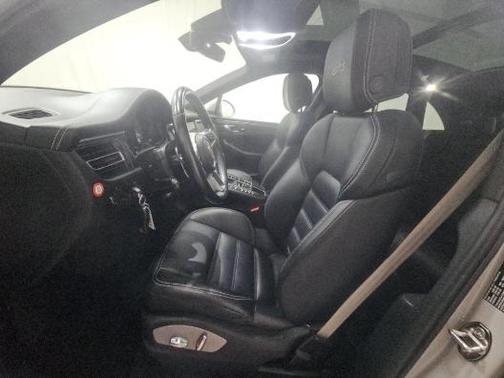 2021 Porsche Macan GTS