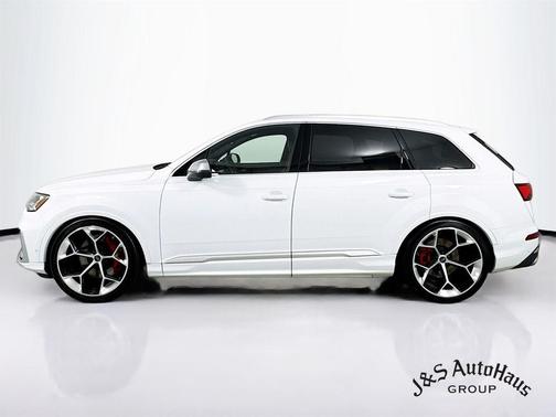 2023 Audi SQ7 4.0T Premium Plus