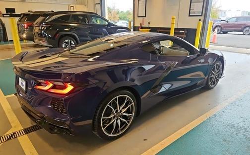 2025 Chevrolet Corvette Stingray w/2LT