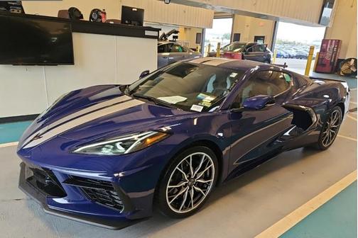 2025 Chevrolet Corvette Stingray w/2LT