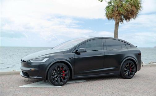 2023 Tesla Model X Plaid