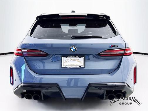 2025 BMW M5 Base