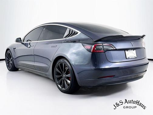 2018 Tesla Model 3 Long Range