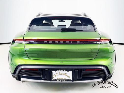 2022 Porsche Taycan Cross Turismo 4S