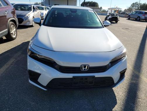 White 2024 Honda Civic EX