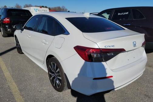 White 2024 Honda Civic EX