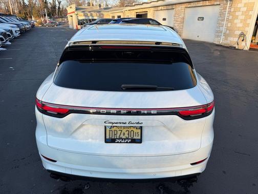 2021 Porsche Cayenne Turbo