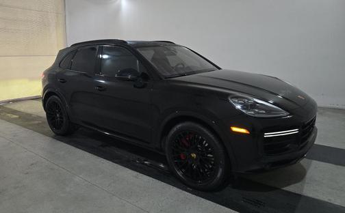 2021 Porsche Cayenne Turbo