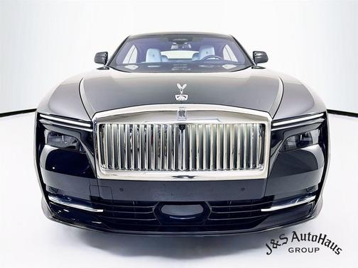 2024 Rolls-Royce Spectre 