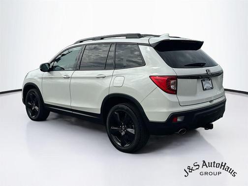 2019 Honda Passport Elite