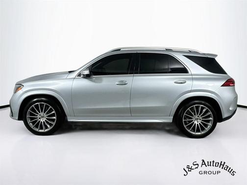 Silver 2024 Mercedes-Benz GLE 450 4MATIC
