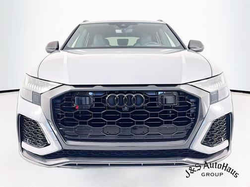 2023 Audi RS Q8 4.0T quattro