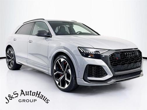2023 Audi RS Q8 4.0T quattro