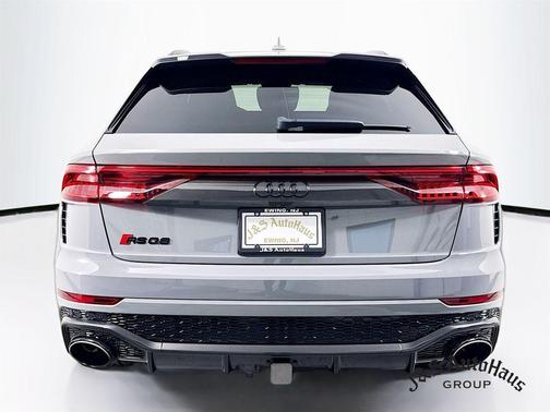 2023 Audi RS Q8 4.0T quattro