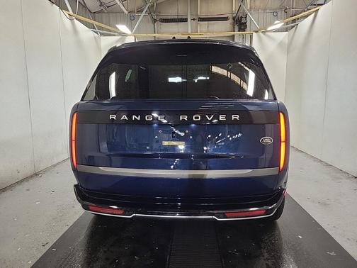 2023 Land Rover Range Rover P400 SE