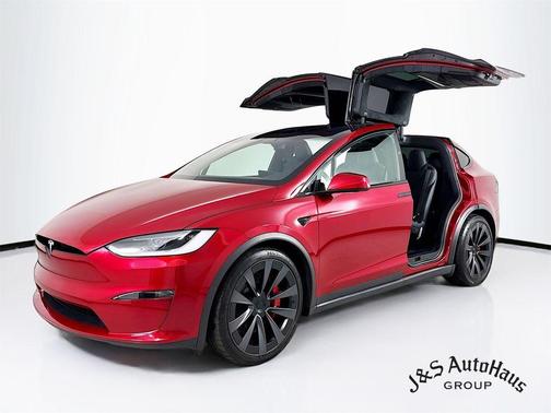 2025 Tesla Model X Plaid