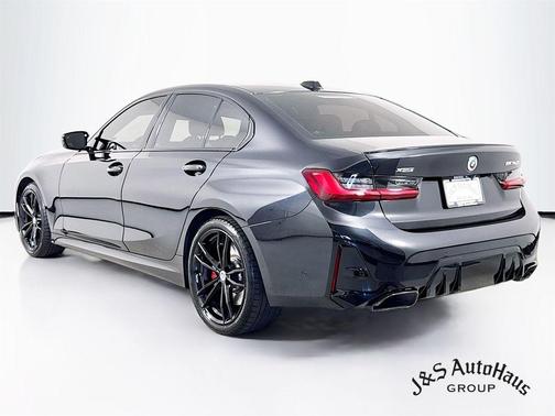 2023 BMW M340 i xDrive