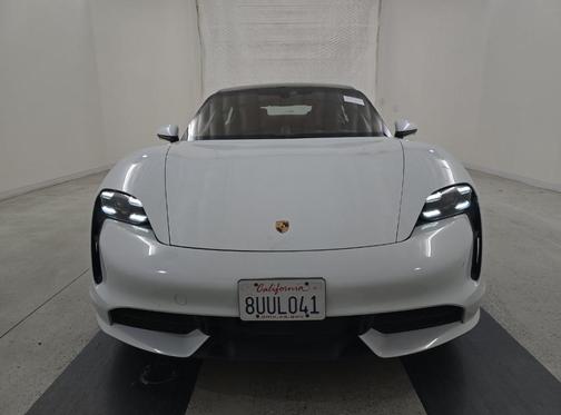 2020 Porsche Taycan Turbo