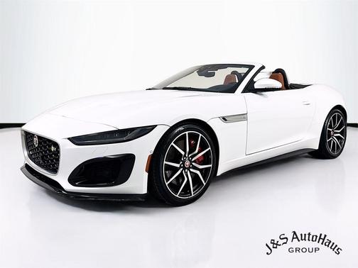2022 Jaguar F-TYPE R