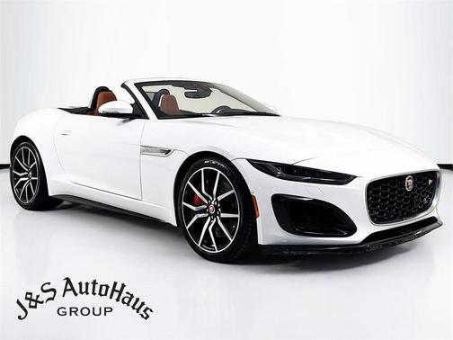 2022 Jaguar F-TYPE R