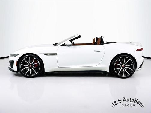 2022 Jaguar F-TYPE R