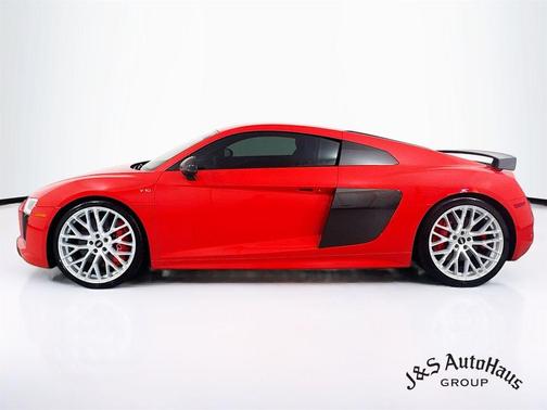 2017 Audi R8 5.2 quattro Plus
