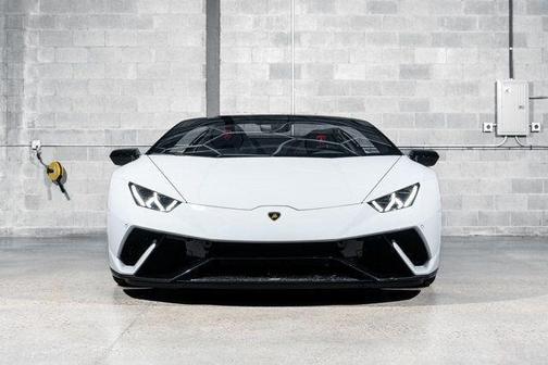 2018 Lamborghini Huracan Performante