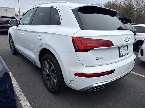 2022 Audi Q5 45 S line quattro Premium