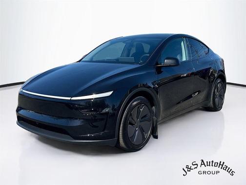 Diamond Black 2026 Tesla Model Y