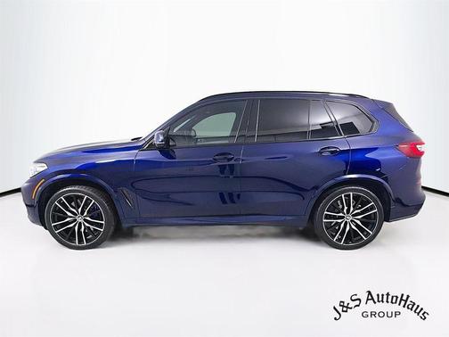 2022 BMW X5 M50i
