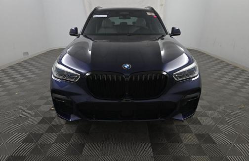 2022 BMW X5 M50i
