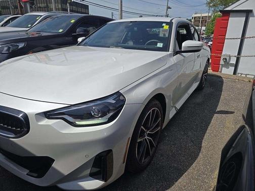 Mineral White Metallic 2024 BMW 230 i xDrive