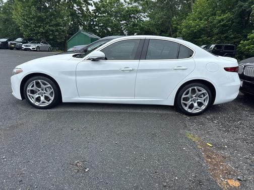 2021 Alfa Romeo Giulia Ti