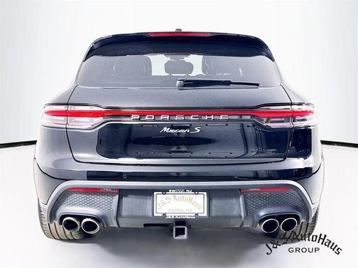 2024 Porsche Macan S