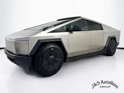 2024 Tesla Cybertruck Cyberbeast