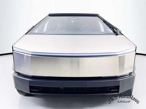 2024 Tesla Cybertruck Cyberbeast
