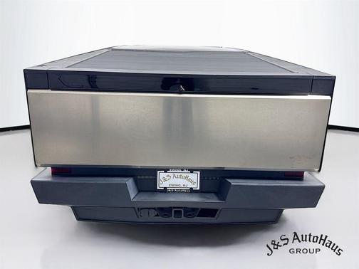 2024 Tesla Cybertruck Cyberbeast