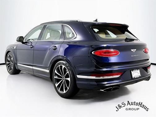 2021 Bentley Bentayga V8